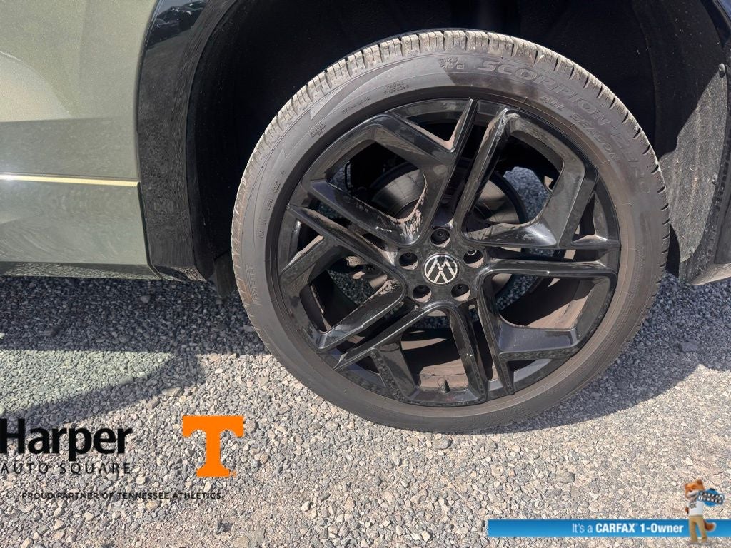 2025 Volkswagen Tiguan 2.0T SE R-Line Black