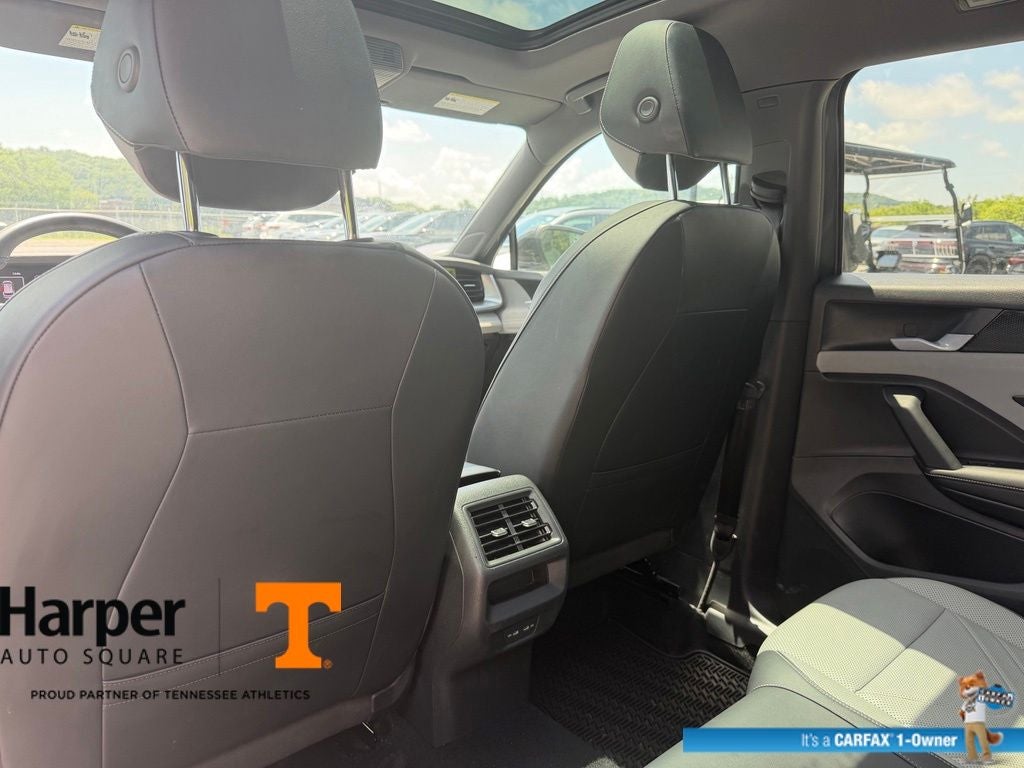 2025 Volkswagen Tiguan 2.0T SE R-Line Black