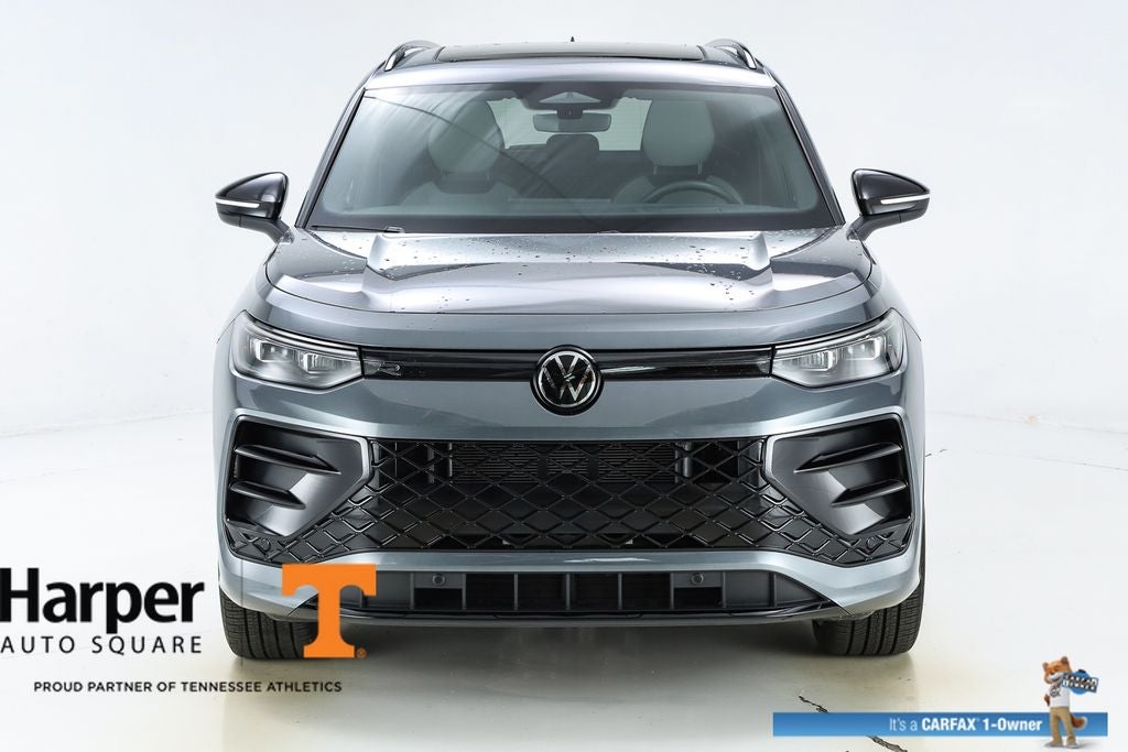 2025 Volkswagen Tiguan 2.0T SE R-Line Black