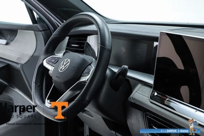 2025 Volkswagen Tiguan 2.0T SE R-Line Black