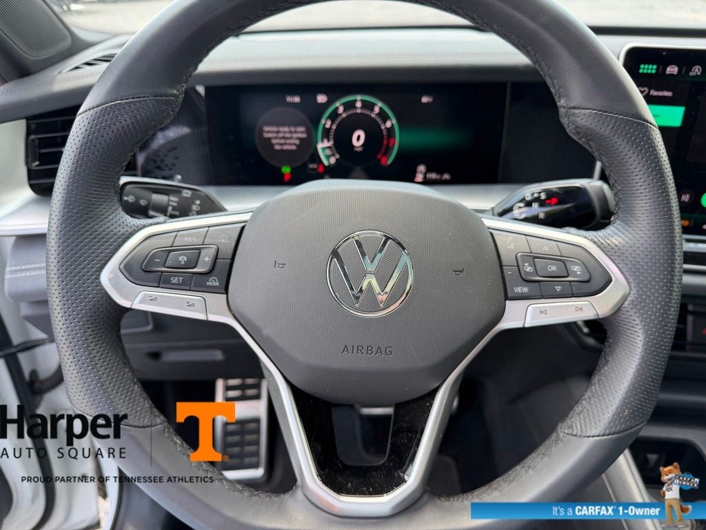 2025 Volkswagen Tiguan 2.0T SE R-Line Black