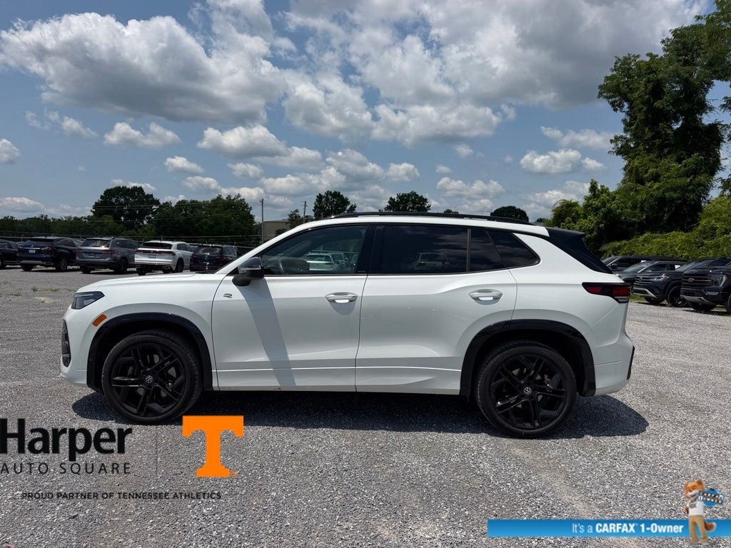 2025 Volkswagen Tiguan 2.0T SE R-Line Black