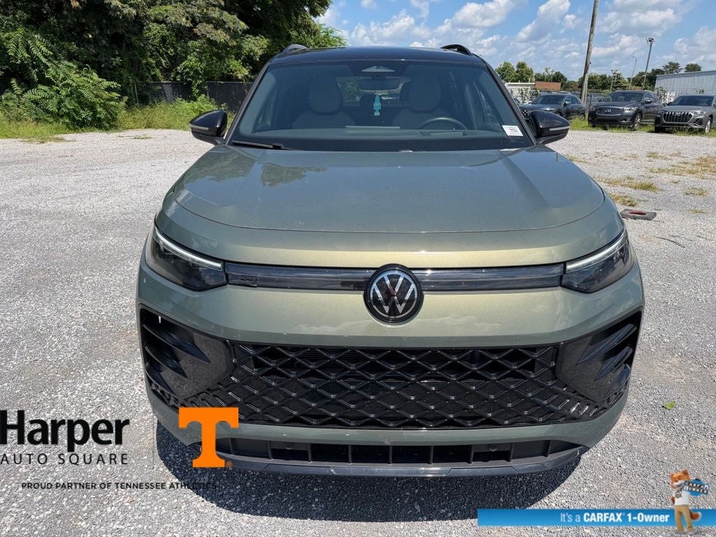 2025 Volkswagen Tiguan 2.0T SE R-Line Black
