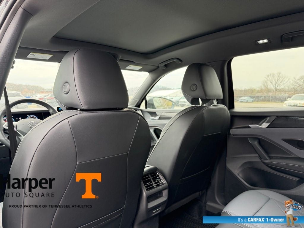 2025 Volkswagen Tiguan 2.0T SE R-Line Black