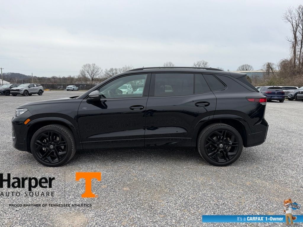 2025 Volkswagen Tiguan 2.0T SE R-Line Black