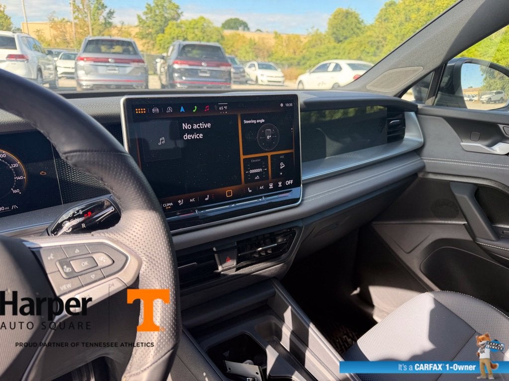 2025 Volkswagen Tiguan 2.0T SE R-Line Black