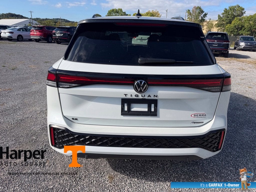 2025 Volkswagen Tiguan 2.0T SE R-Line Black