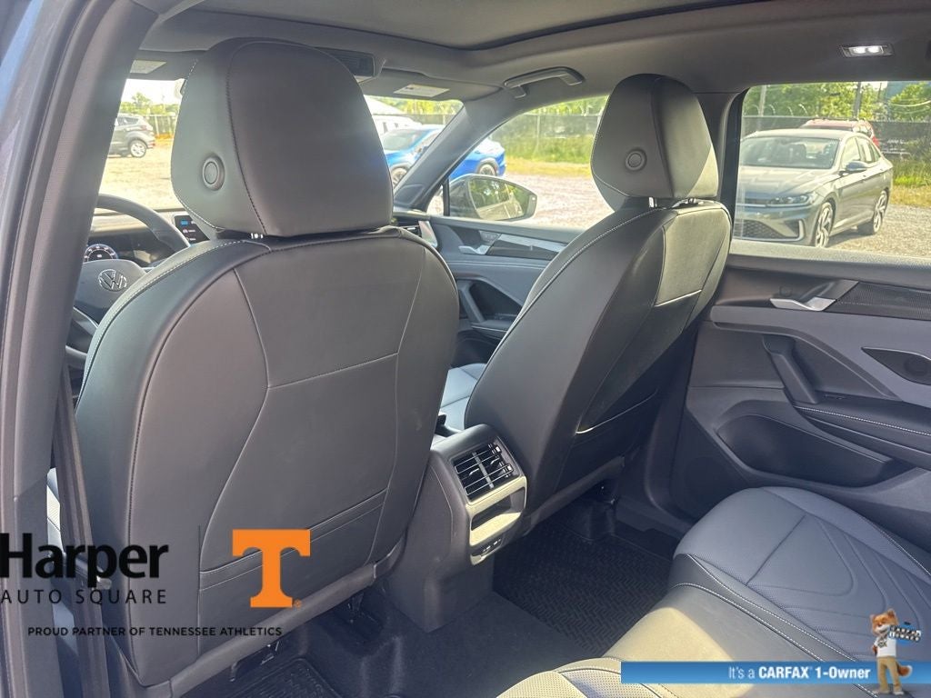 2025 Volkswagen Tiguan 2.0T SE R-Line Black