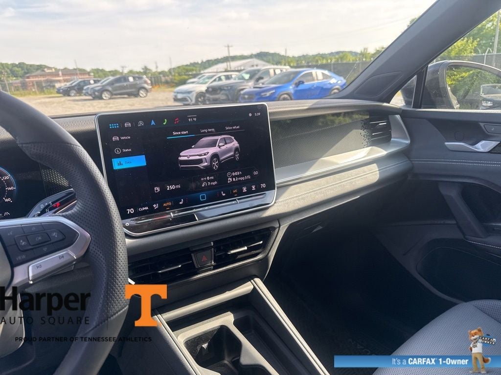 2025 Volkswagen Tiguan 2.0T SE R-Line Black