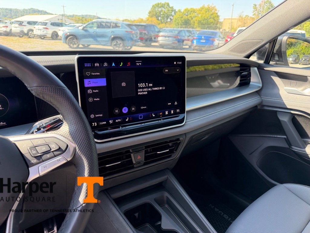 2025 Volkswagen Tiguan 2.0T SE R-Line Black