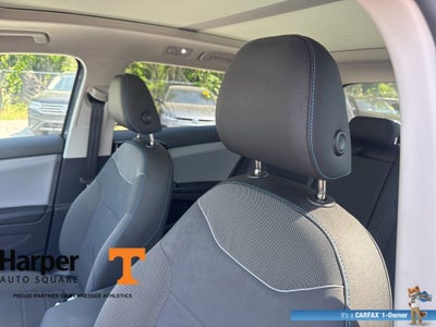 2024 Volkswagen Taos 1.5T SE Black