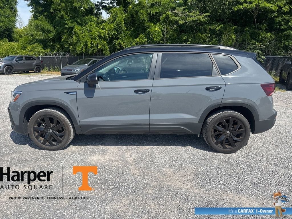 2024 Volkswagen Taos 1.5T SE Black