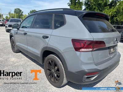 2024 Volkswagen Taos 1.5T SE Black