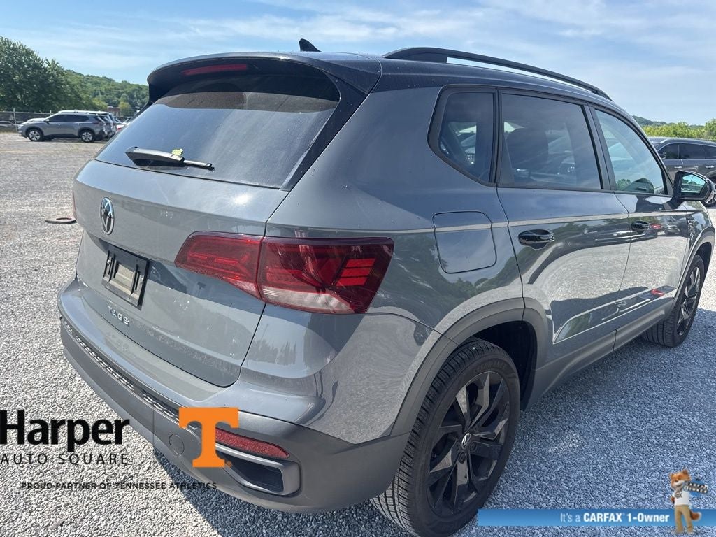 2024 Volkswagen Taos 1.5T SE Black