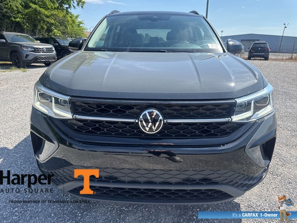 2024 Volkswagen Taos 1.5T SE Black