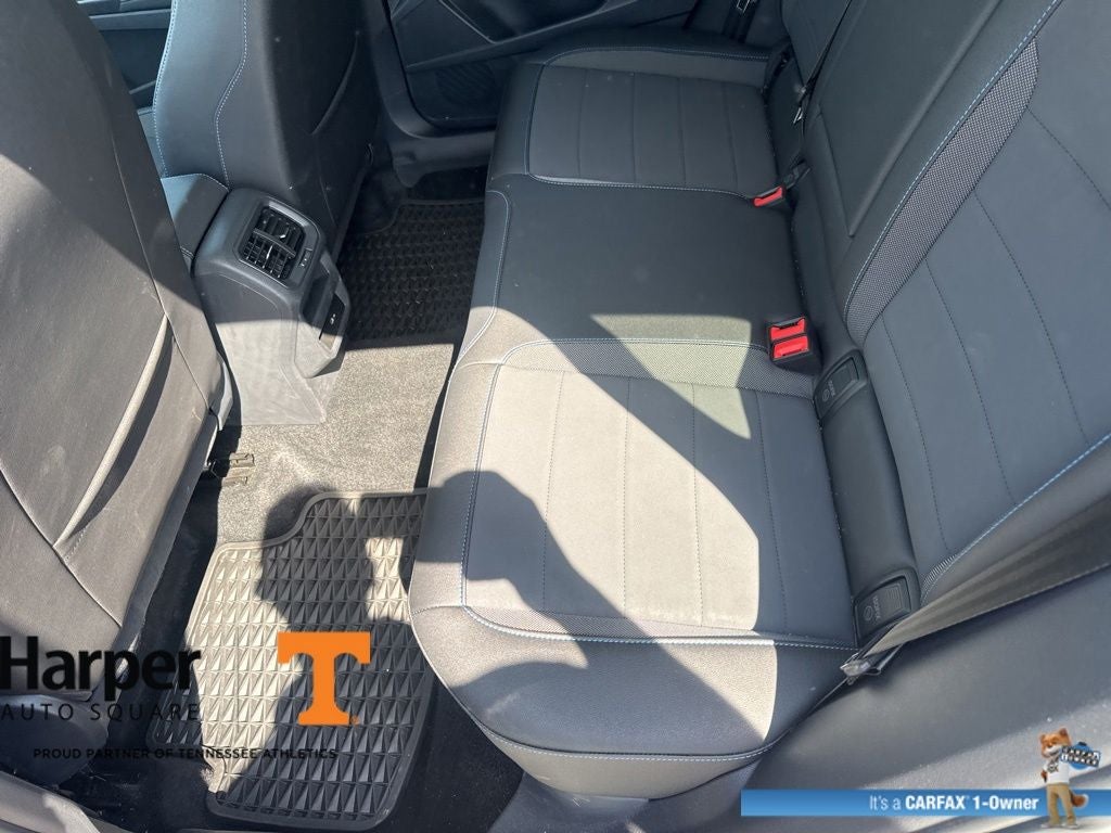2024 Volkswagen Taos 1.5T SE Black