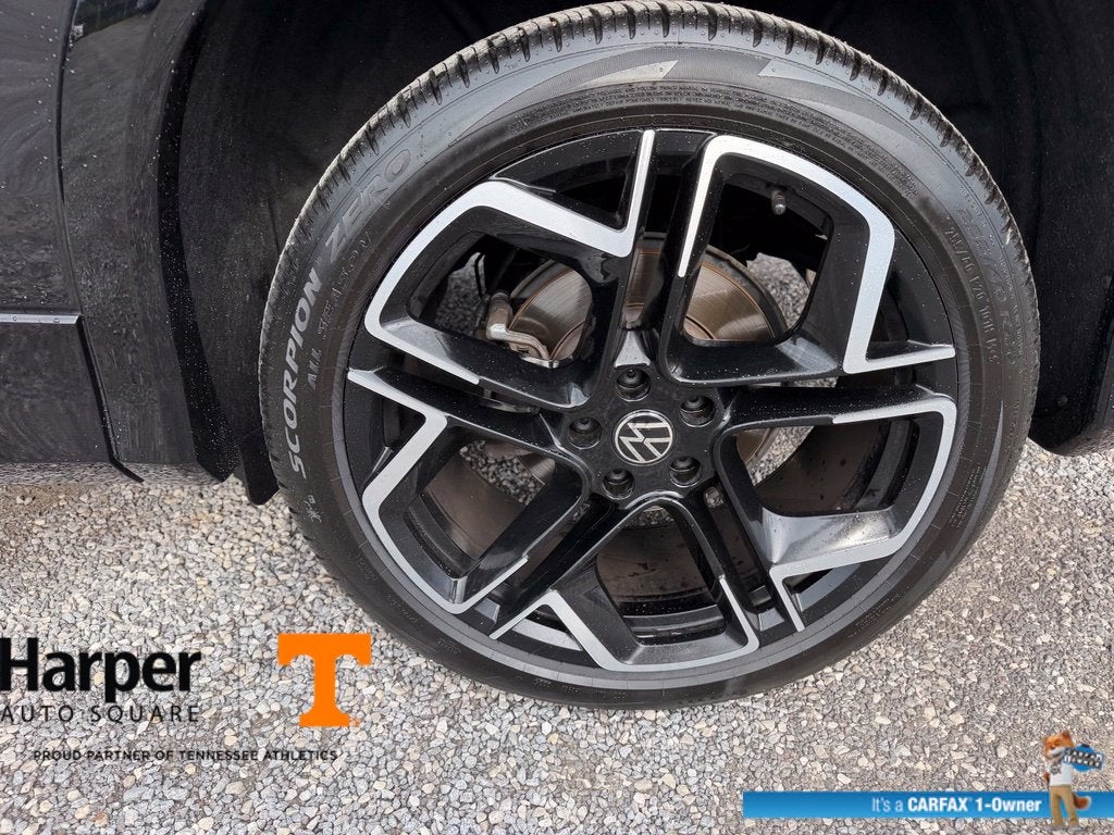 2025 Volkswagen Tiguan 2.0T SEL R-Line