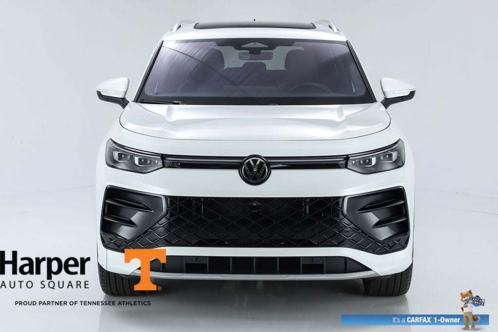 2025 Volkswagen Tiguan 2.0T SEL R-Line