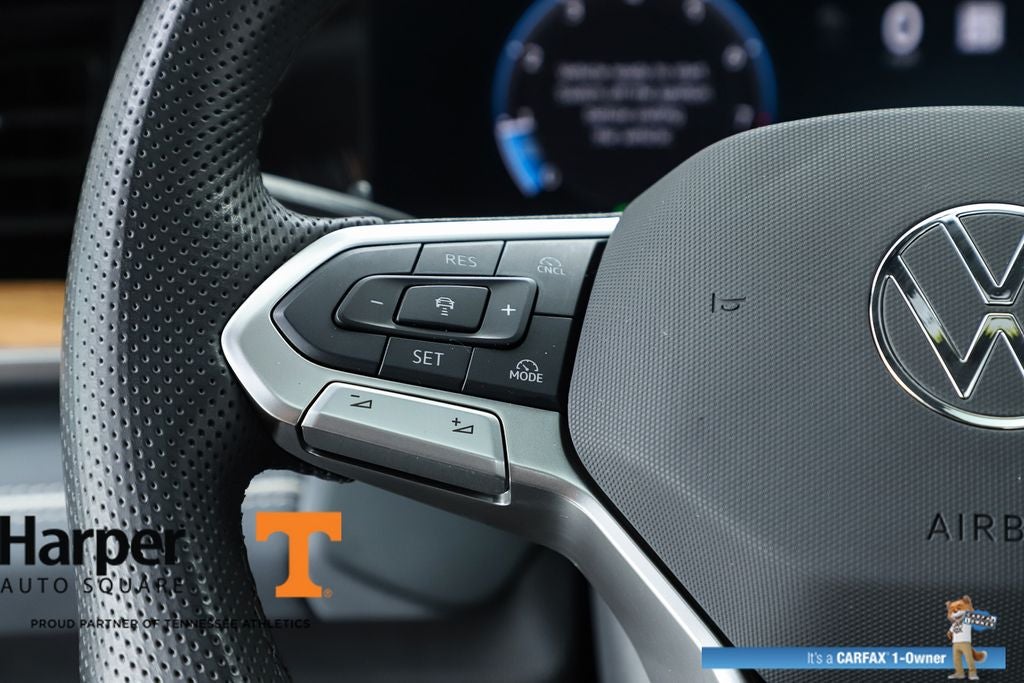 2025 Volkswagen Tiguan 2.0T SEL R-Line