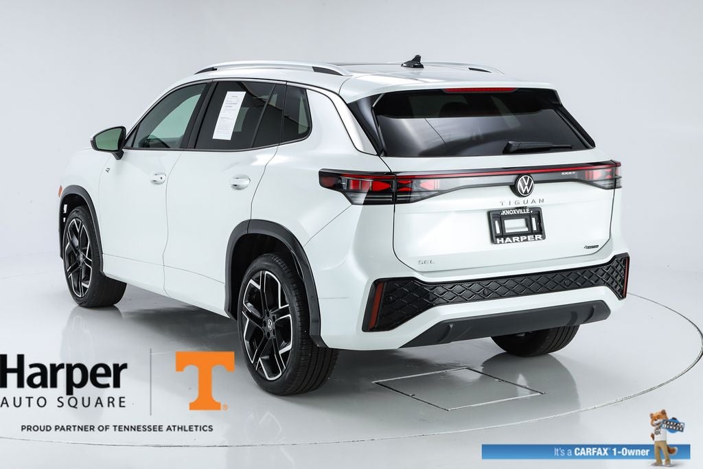 2025 Volkswagen Tiguan 2.0T SEL R-Line