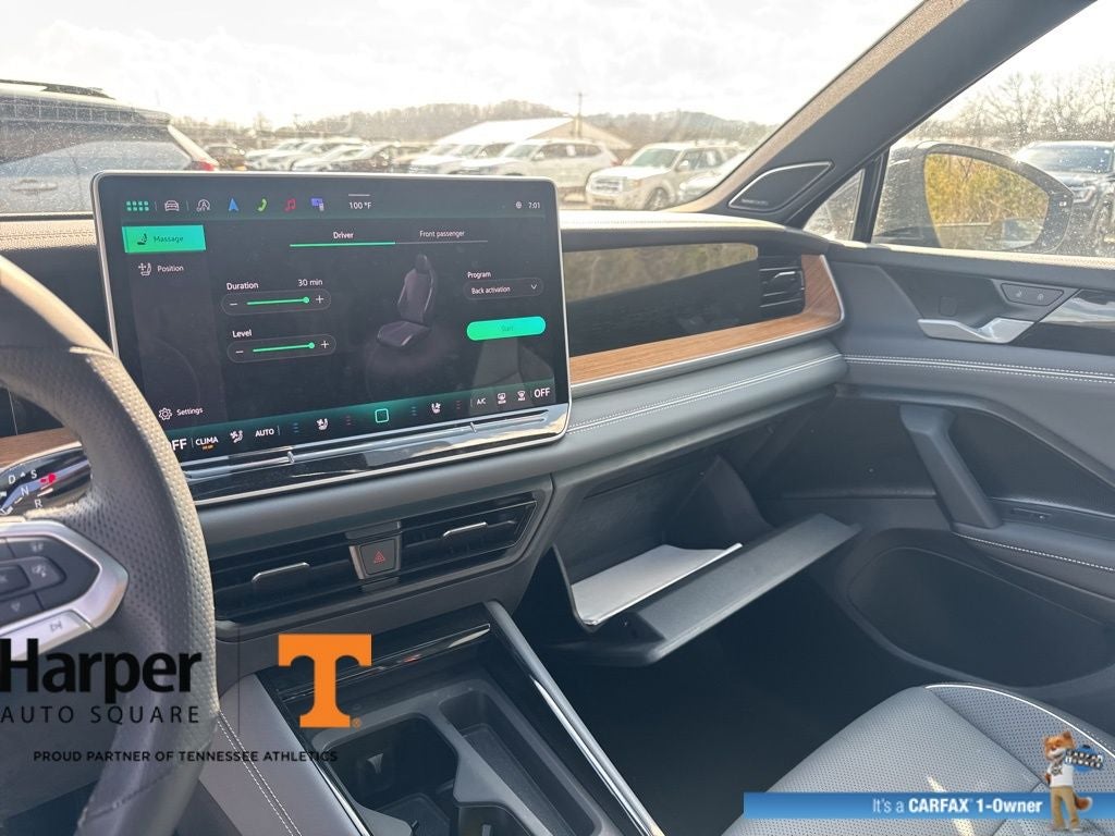 2025 Volkswagen Tiguan 2.0T SEL R-Line