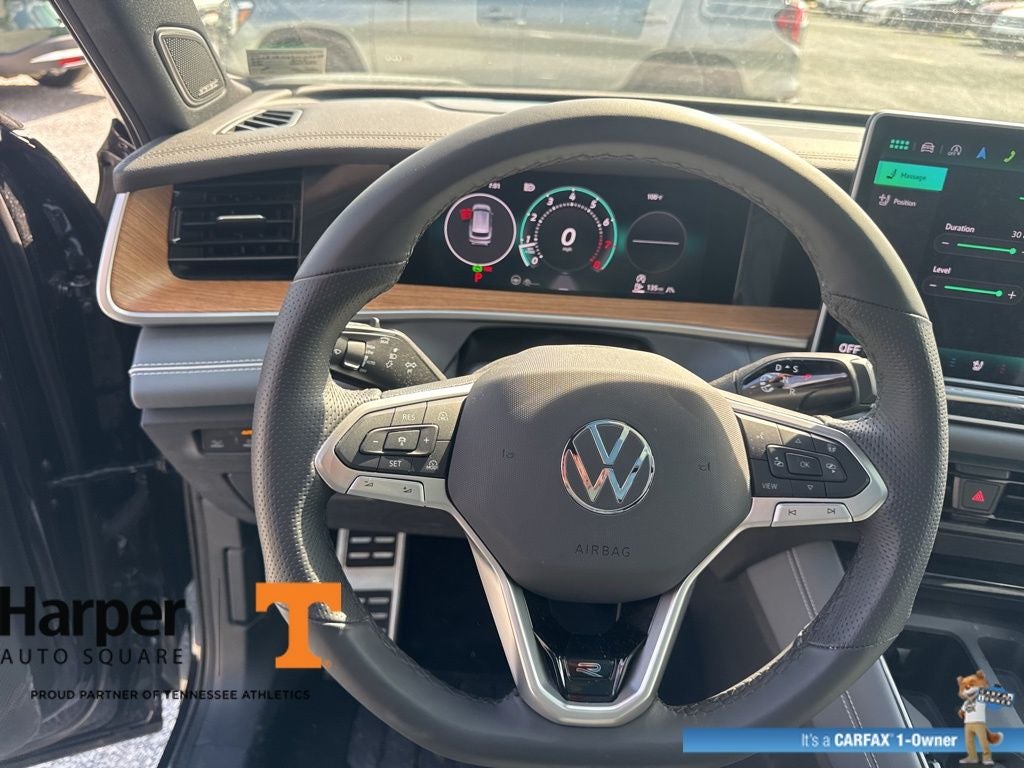 2025 Volkswagen Tiguan 2.0T SEL R-Line