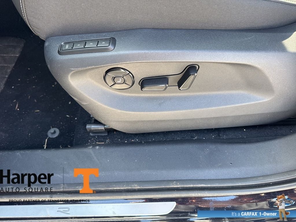 2025 Volkswagen Tiguan 2.0T SEL R-Line