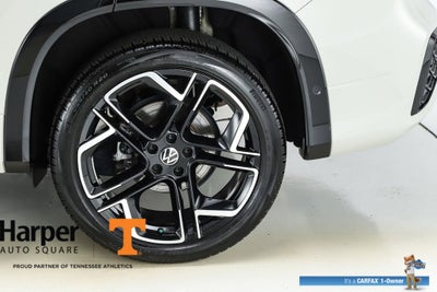 2025 Volkswagen Tiguan 2.0T SEL R-Line