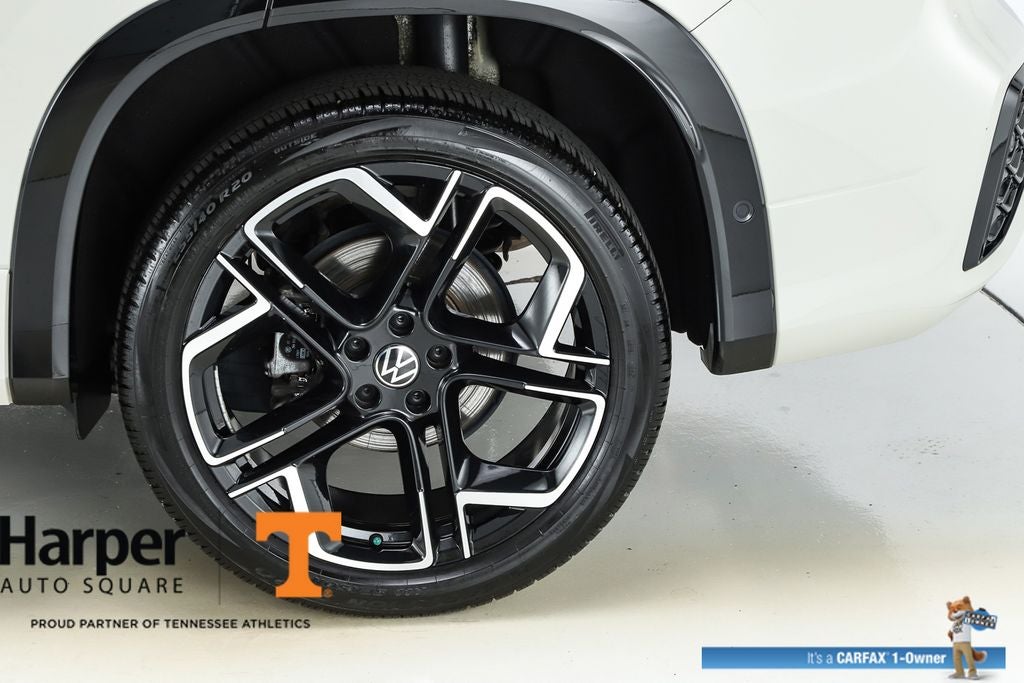 2025 Volkswagen Tiguan 2.0T SEL R-Line