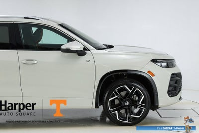 2025 Volkswagen Tiguan 2.0T SEL R-Line