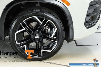 2025 Volkswagen Tiguan 2.0T SEL R-Line