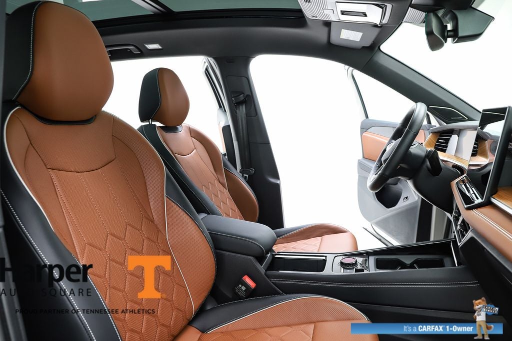2025 Volkswagen Tiguan 2.0T SEL R-Line