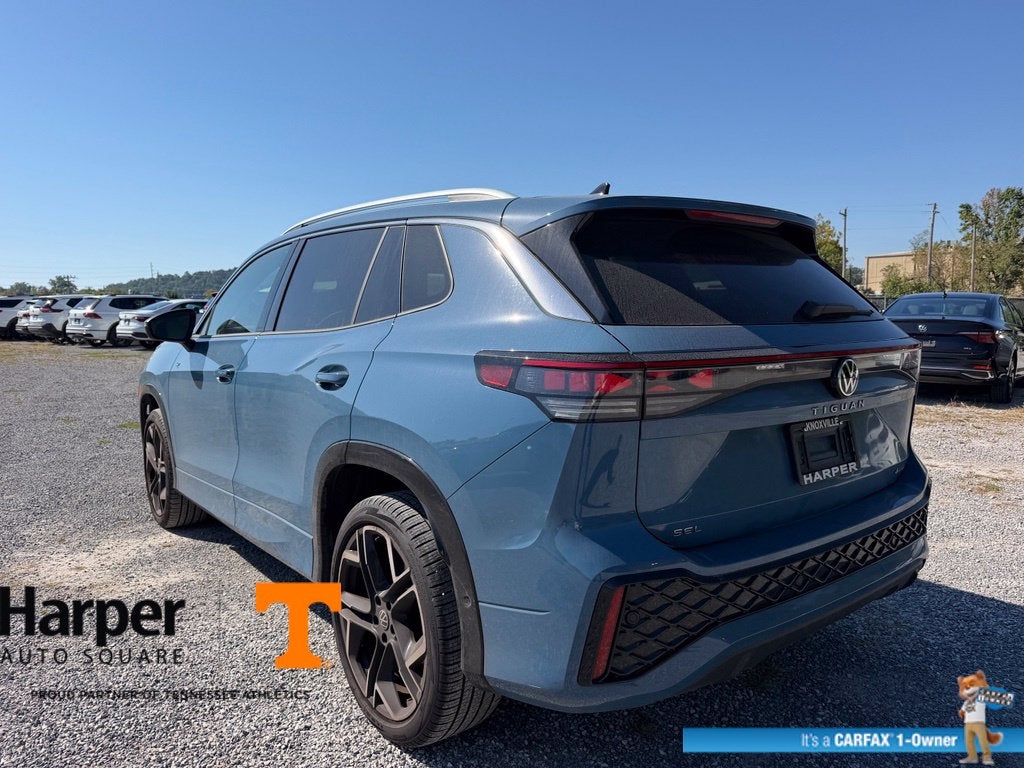 2025 Volkswagen Tiguan 2.0T SEL R-Line