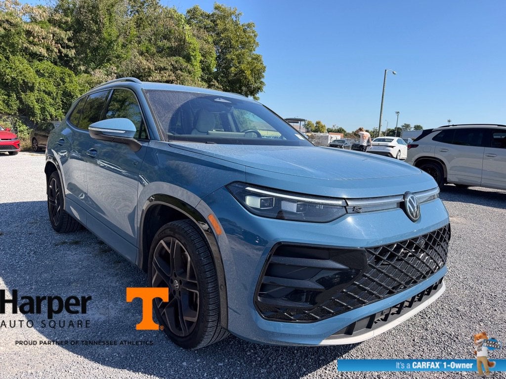 2025 Volkswagen Tiguan 2.0T SEL R-Line
