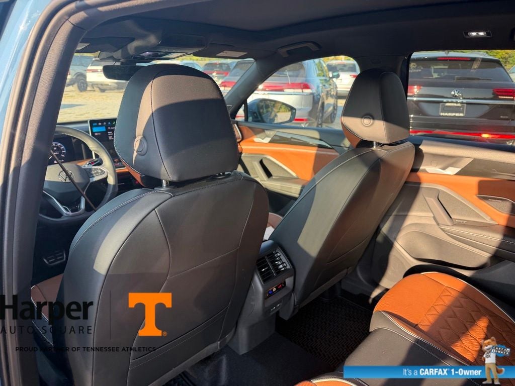 2025 Volkswagen Tiguan 2.0T SEL R-Line