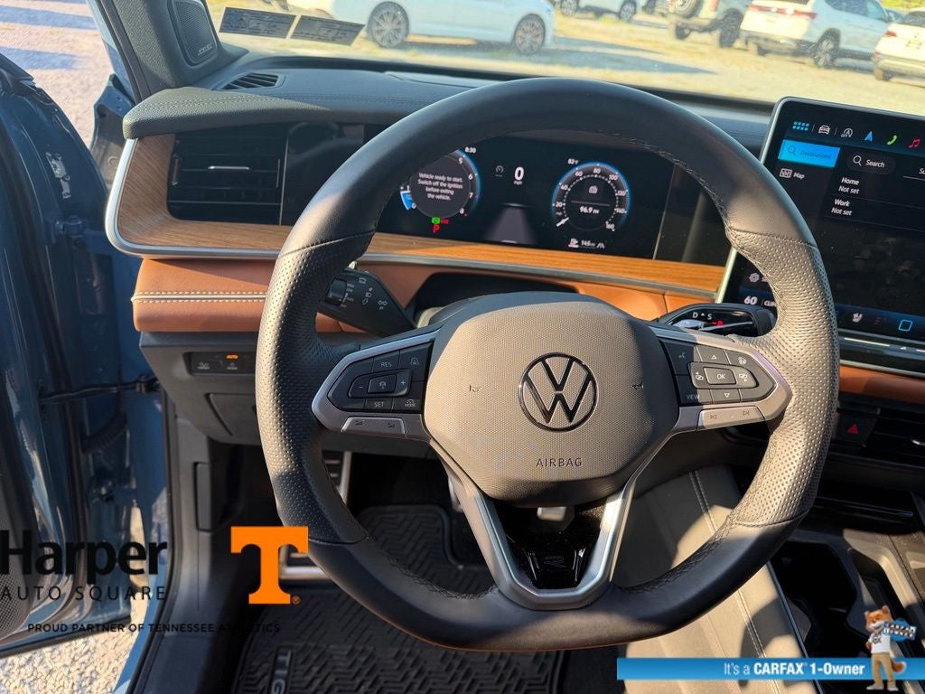 2025 Volkswagen Tiguan 2.0T SEL R-Line