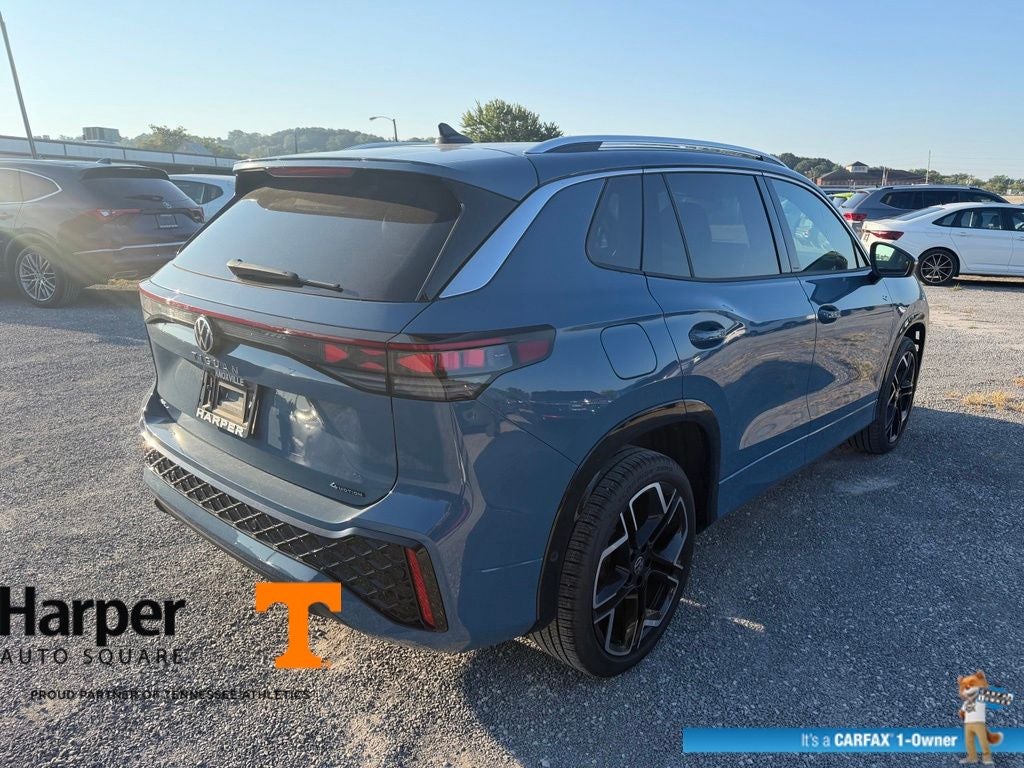 2025 Volkswagen Tiguan 2.0T SEL R-Line