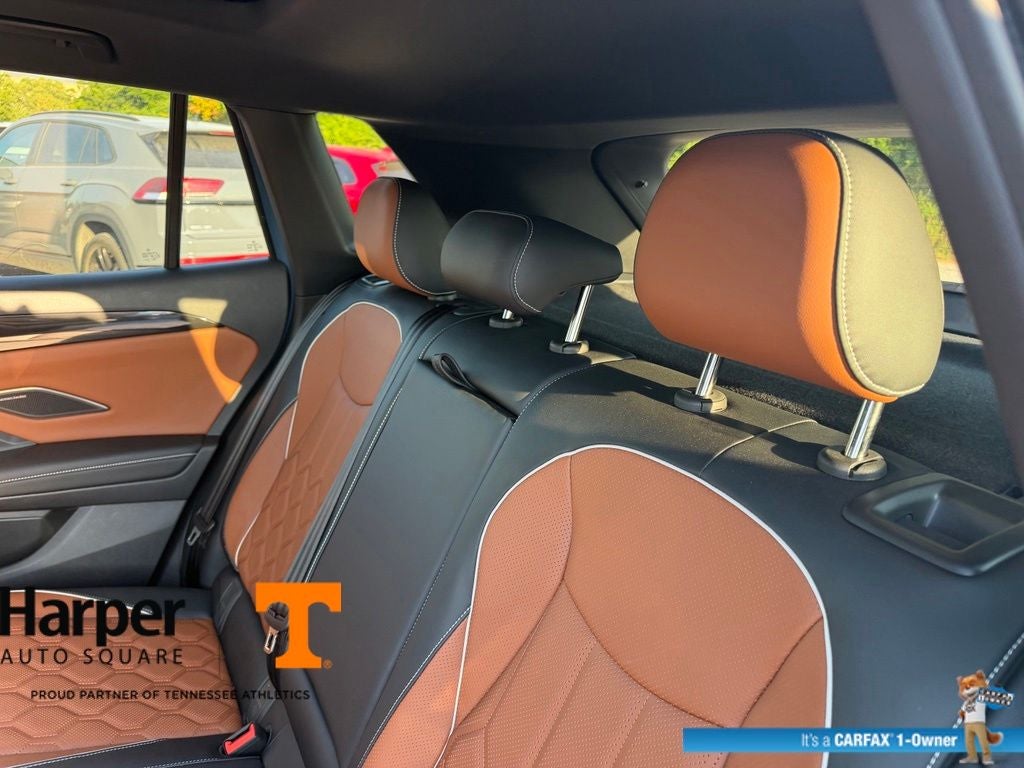 2025 Volkswagen Tiguan 2.0T SEL R-Line