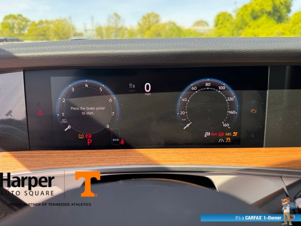 2025 Volkswagen Tiguan 2.0T SEL R-Line