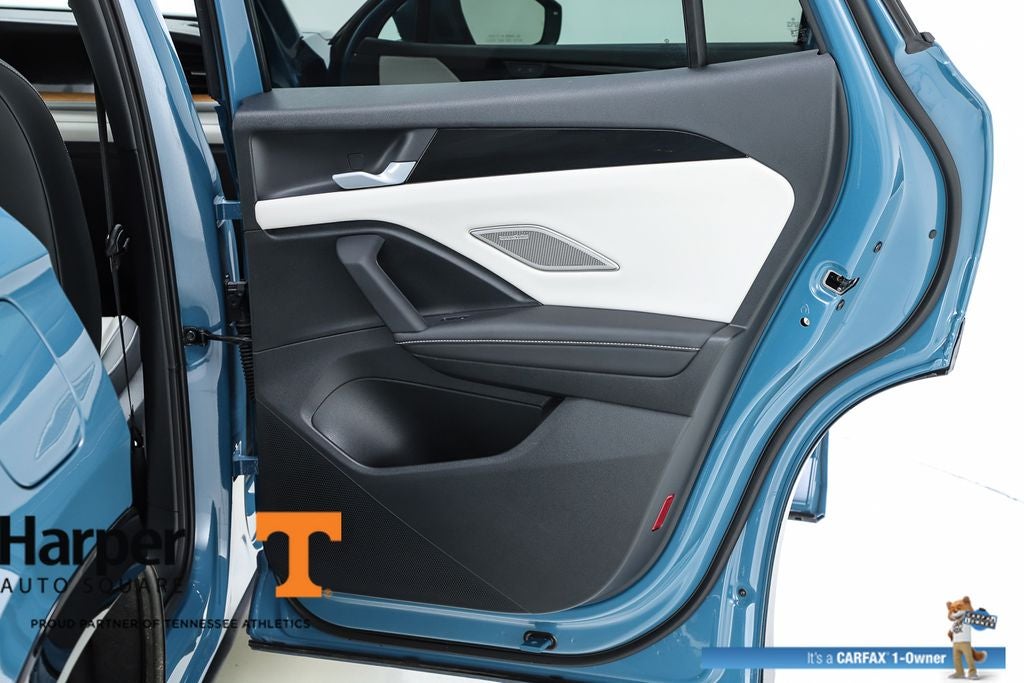 2025 Volkswagen Tiguan 2.0T SEL R-Line