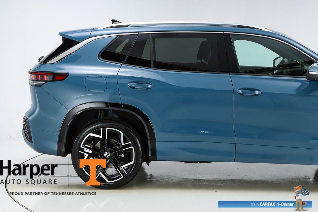 2025 Volkswagen Tiguan 2.0T SEL R-Line