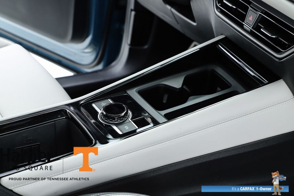 2025 Volkswagen Tiguan 2.0T SEL R-Line