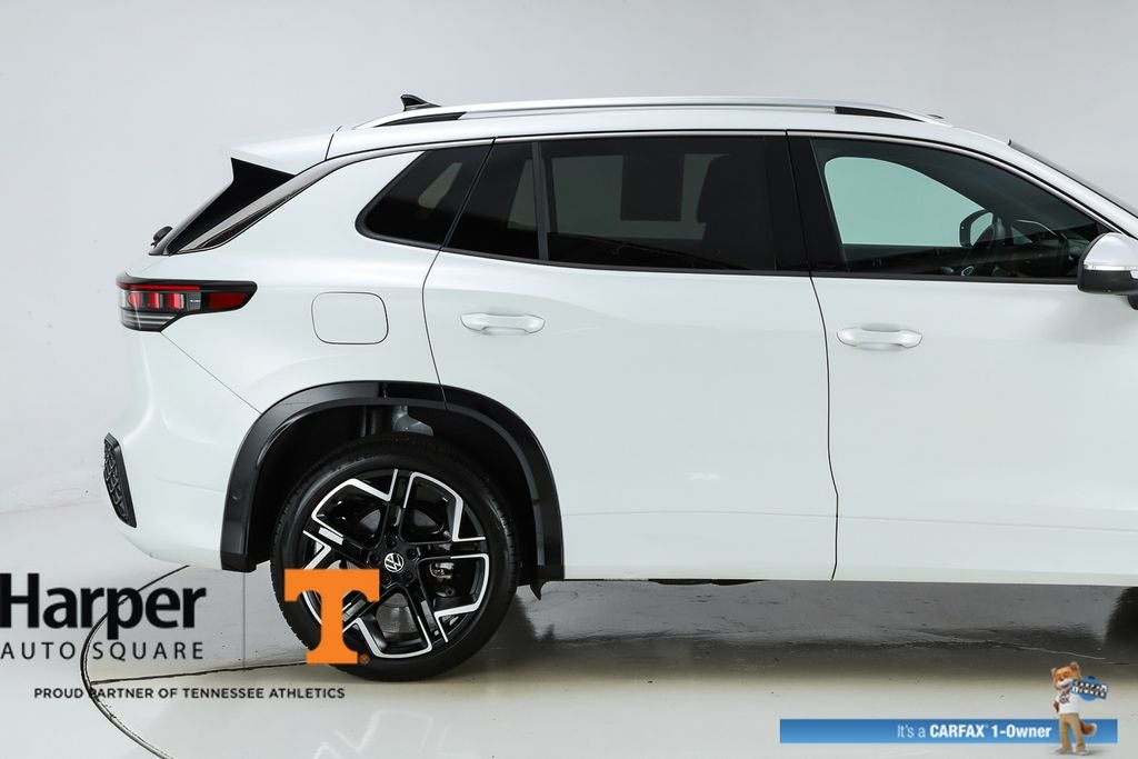 2025 Volkswagen Tiguan 2.0T SEL R-Line