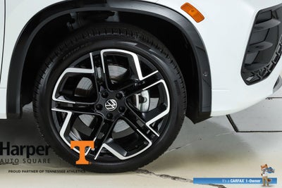 2025 Volkswagen Tiguan 2.0T SEL R-Line