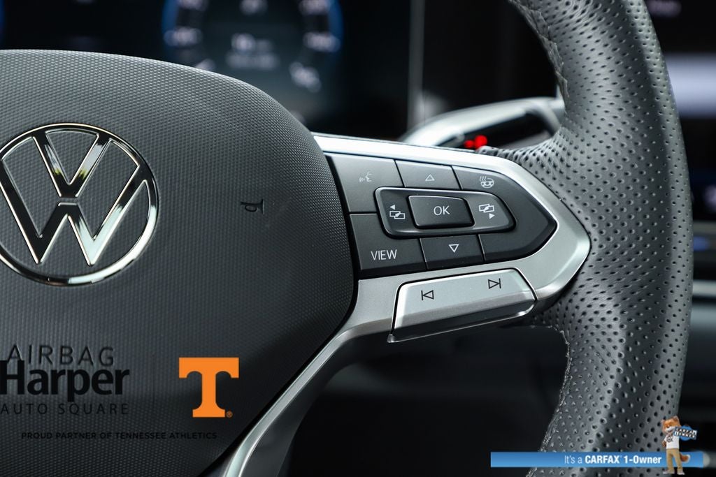 2025 Volkswagen Tiguan 2.0T SEL R-Line