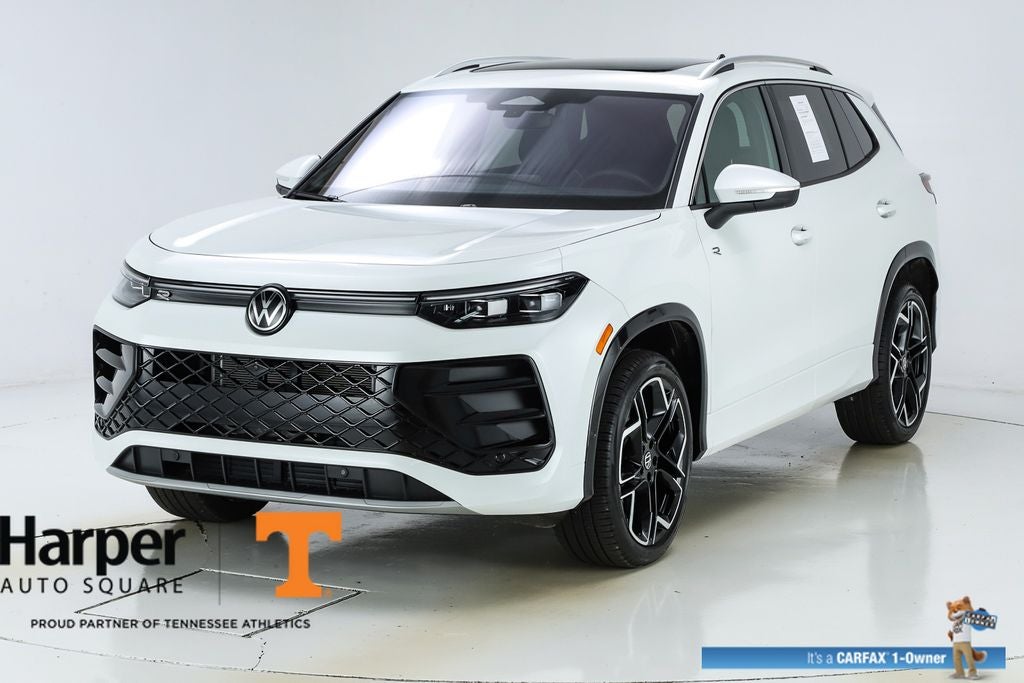2025 Volkswagen Tiguan 2.0T SEL R-Line