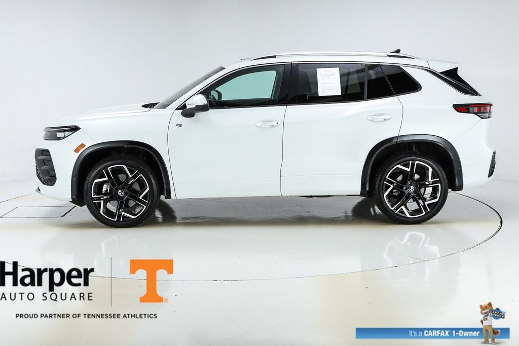 2025 Volkswagen Tiguan 2.0T SEL R-Line
