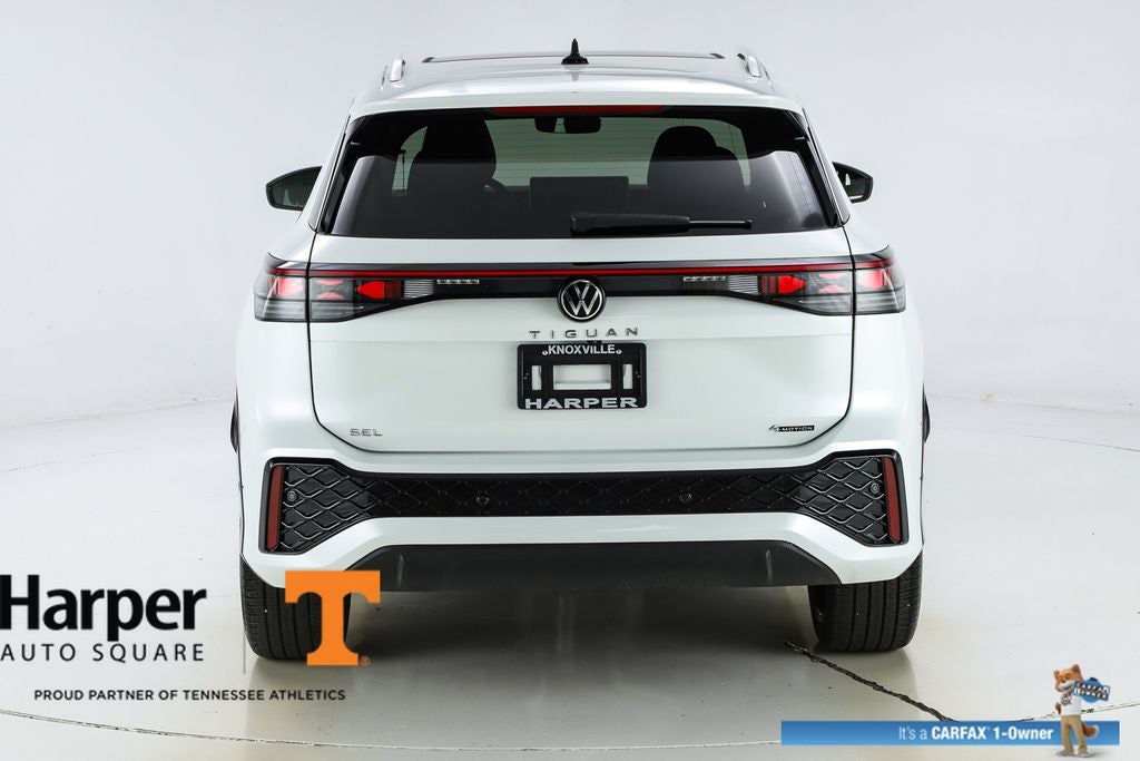 2025 Volkswagen Tiguan 2.0T SEL R-Line