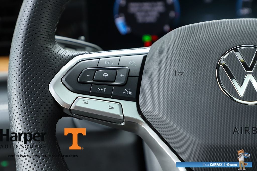 2025 Volkswagen Tiguan 2.0T SEL R-Line