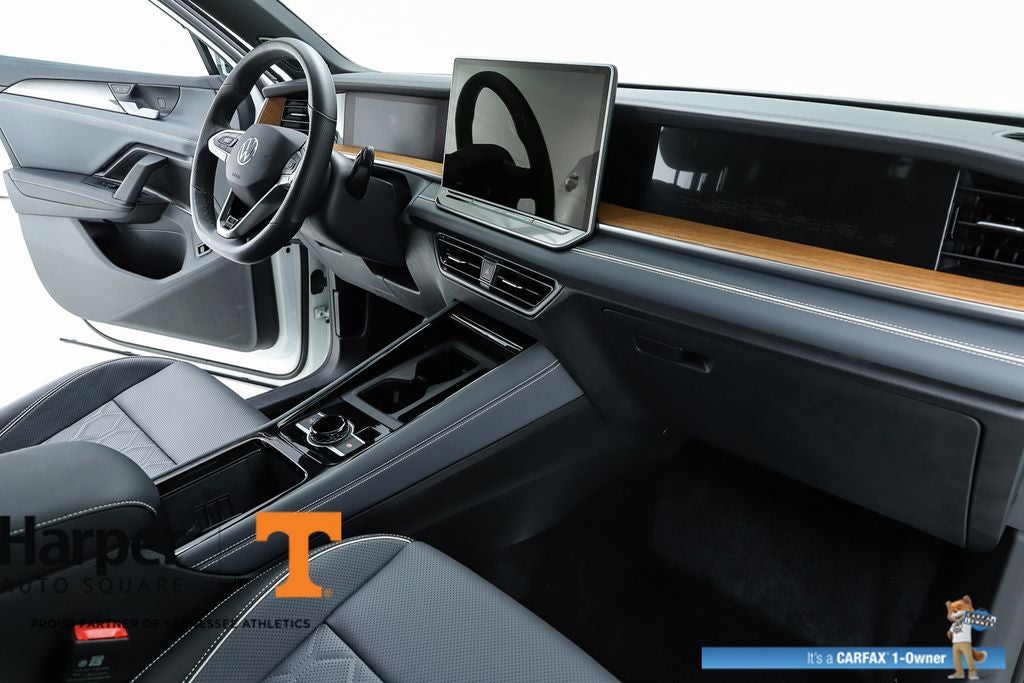 2025 Volkswagen Tiguan 2.0T SEL R-Line